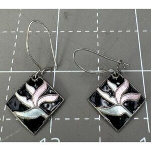 Vintage Designer Rae Sterling Enameled Orchid Diamond Shaped Earrings Signed